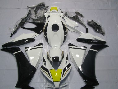 En Blanco & Negro 12-16 Honda CBR1000RR Carenado
