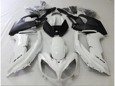 En Blanco & Negro 12-16 Kawasaki Ninja 650R Carenado