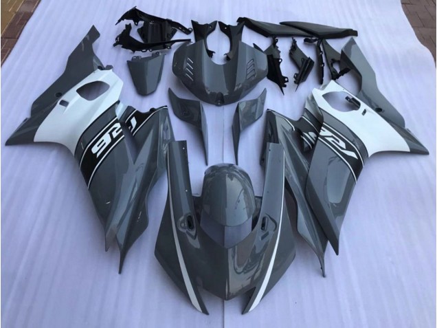 Nardo Gris & Blanco 17-21 Yamaha R6 Carenado Nardo Gris & Blanco 17-21 Yamaha R6 Carenado