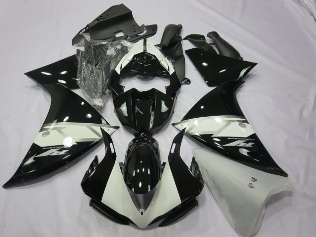 Negro Plata Blanco 12-14 Yamaha R1 Carenado Negro Plata Blanco 12-14 Yamaha R1 Carenado